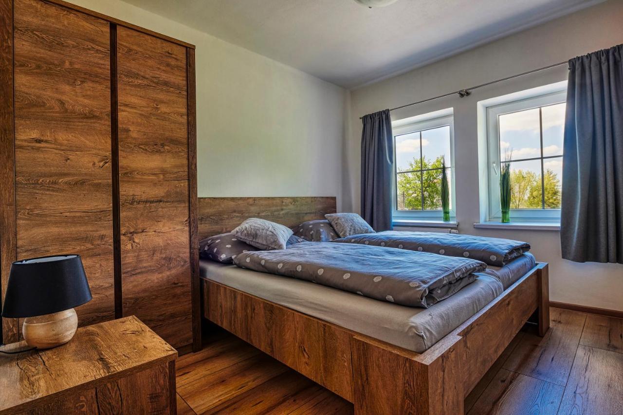 Na Rozcesti Frydlant Hotel Luaran gambar