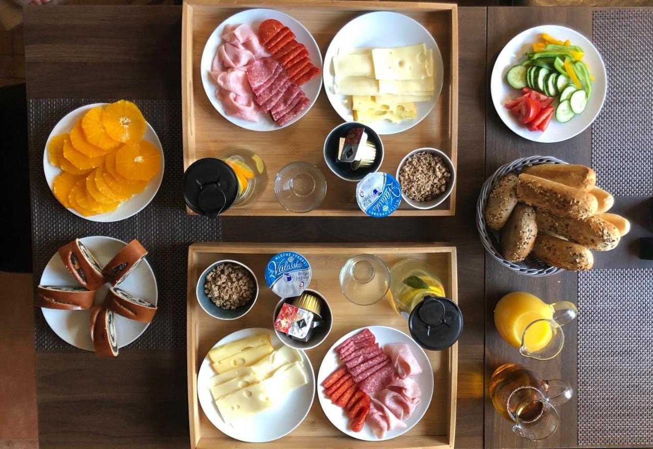Na Rozcesti Frydlant Hotel Luaran gambar