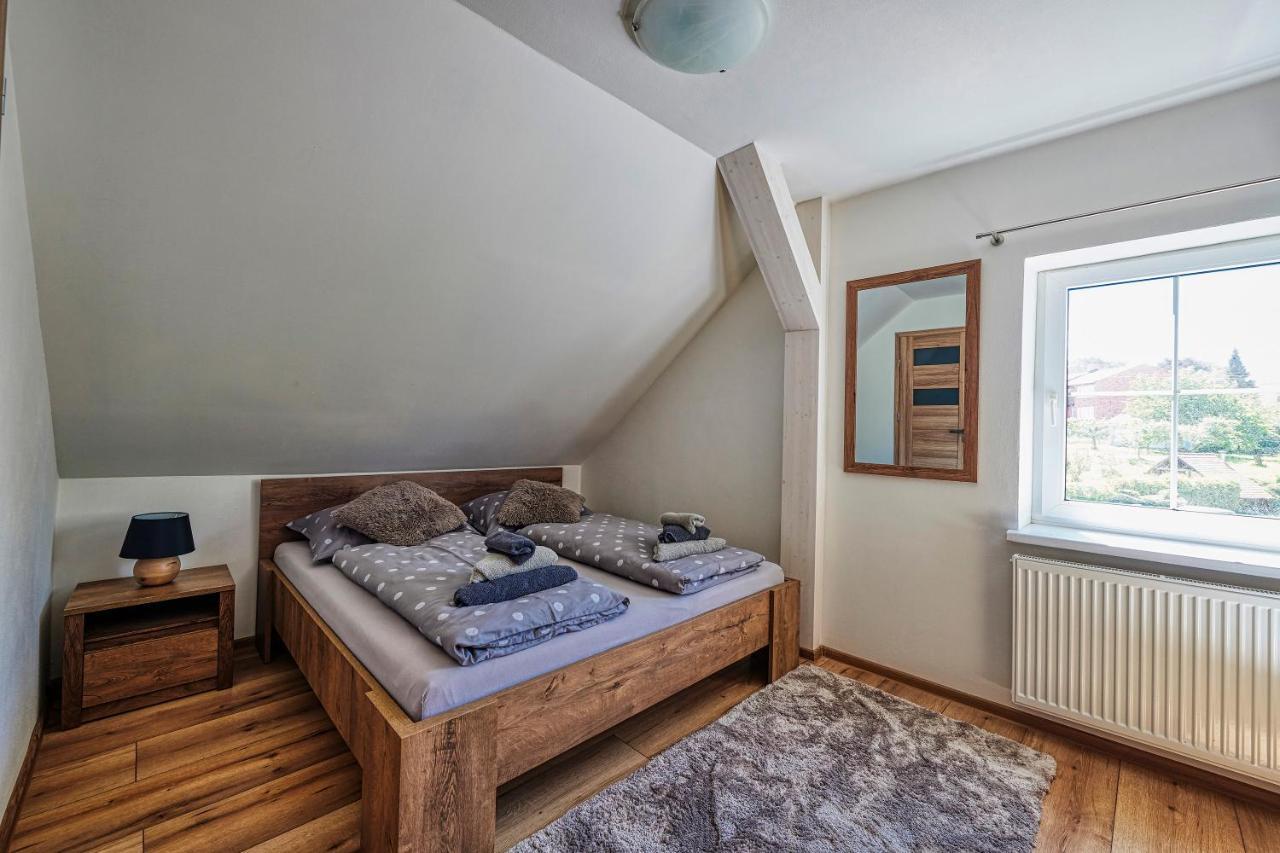 Na Rozcesti Frydlant Hotel Luaran gambar